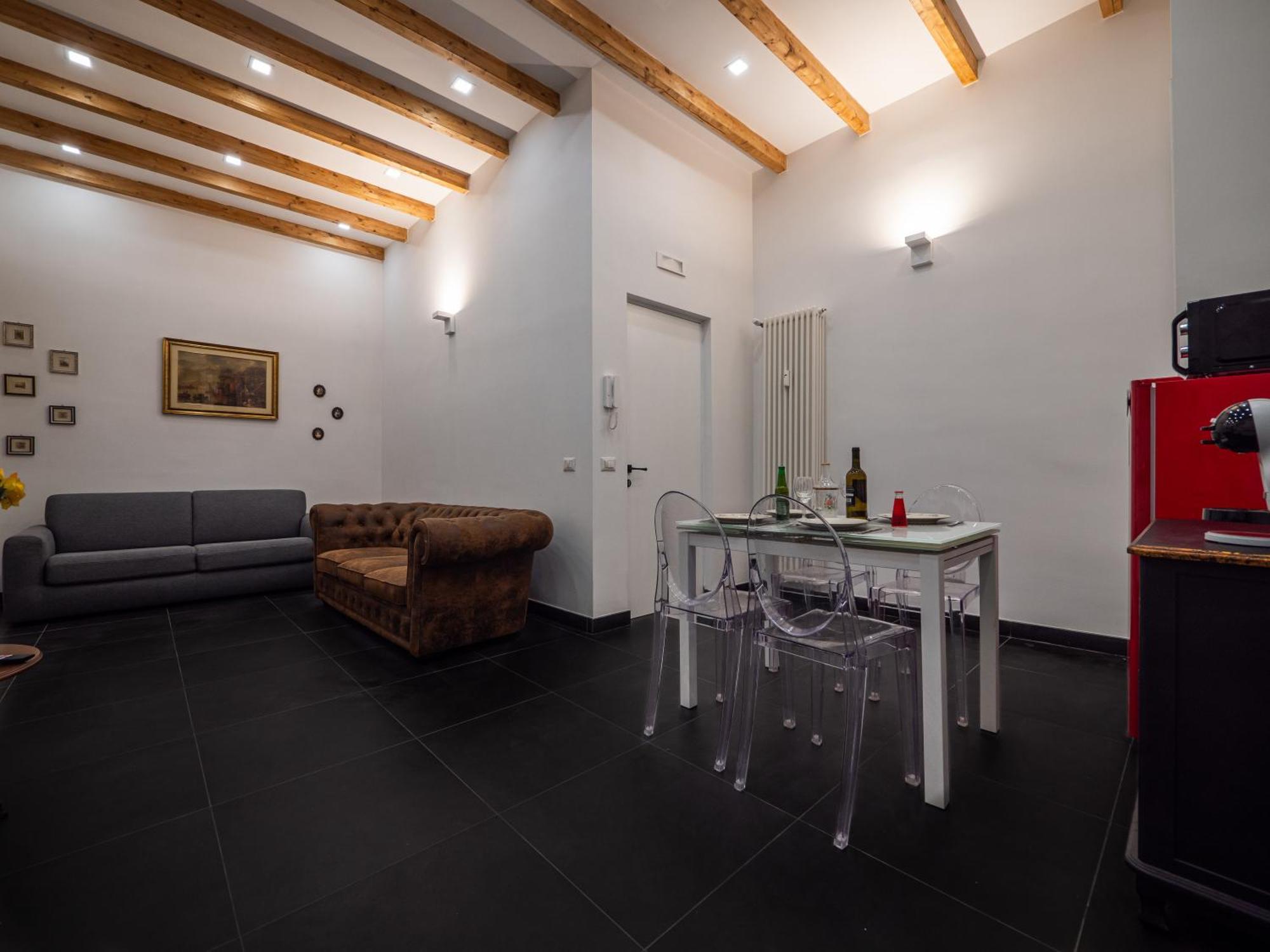 Conte House - 2 Apartamento